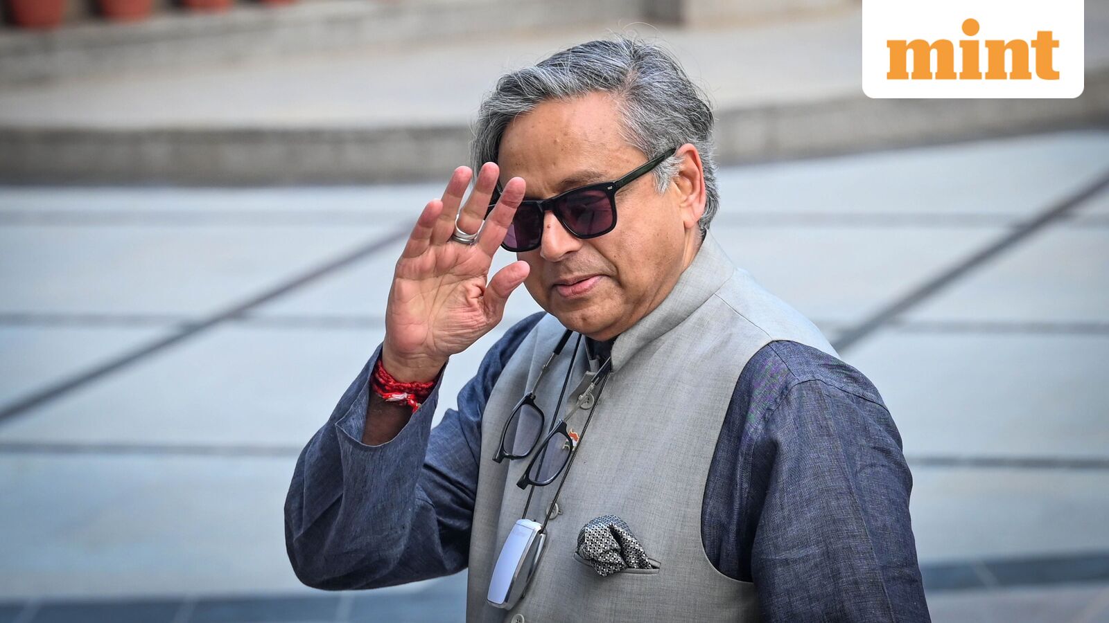 ‘Even I want Congress to…’: Shashi Tharoor reacts to Digvijaya Singh’s RSS praise